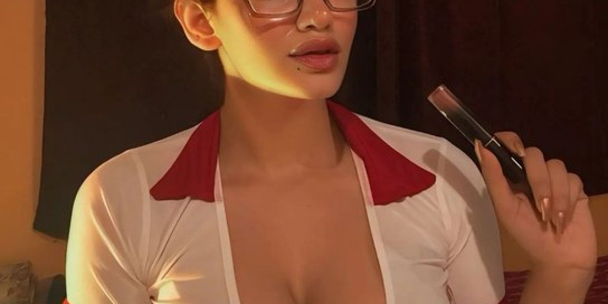 Unlimited Erotic Pleasure in Bed with Bangalore Call Girls