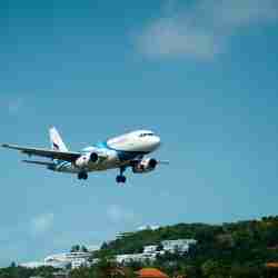 Airlines airport terminals