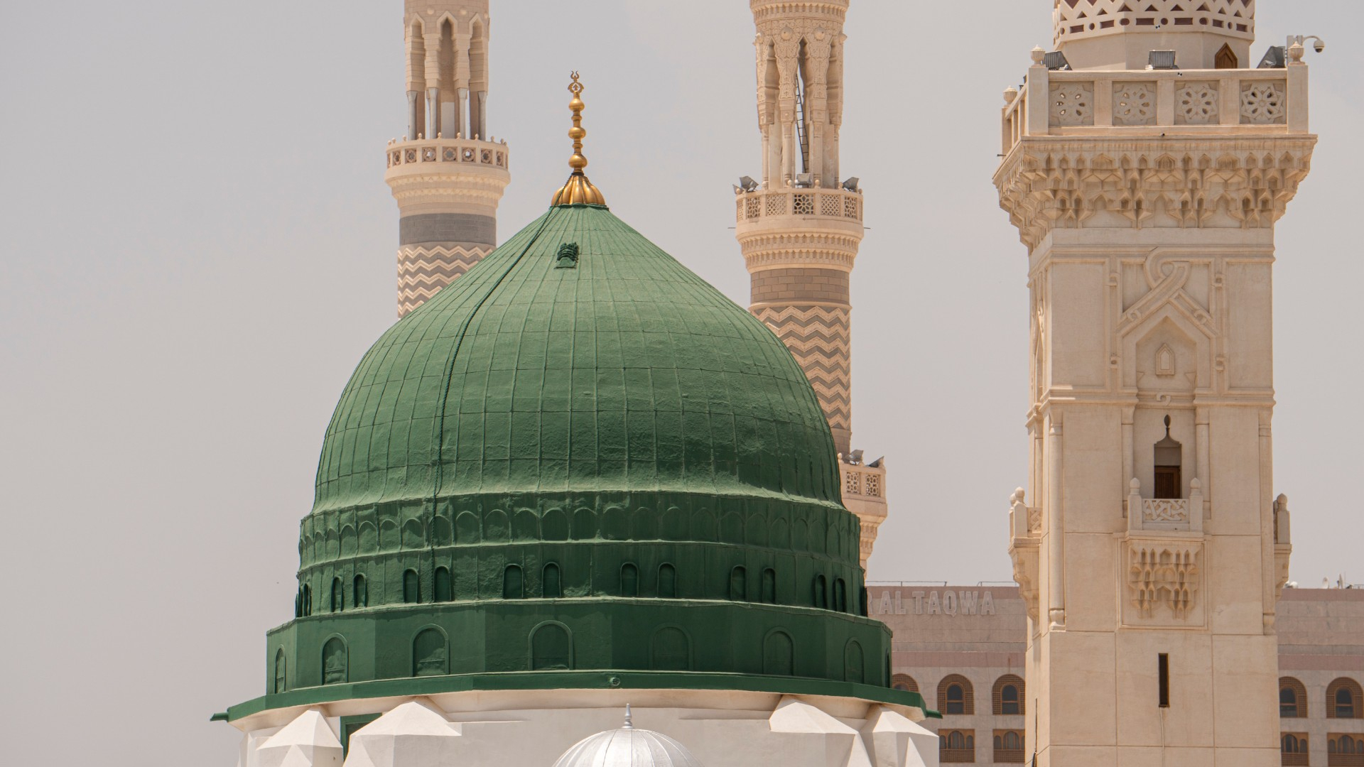 salahtravel